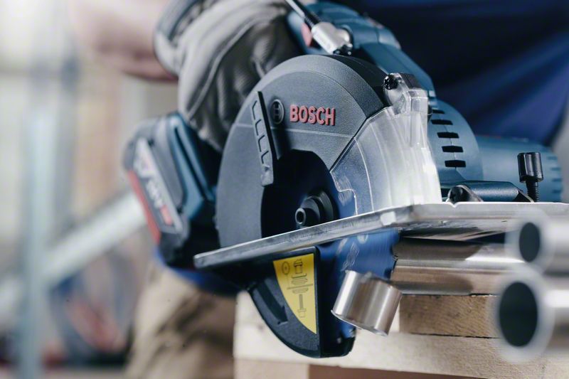 Robert Bosch Power Tools GmbH Expert for Stainless Steel Circular Saw Blade for Cordless Saws 140x1.5/1.2x20 T30. For hand-held dry cutters - Image 7