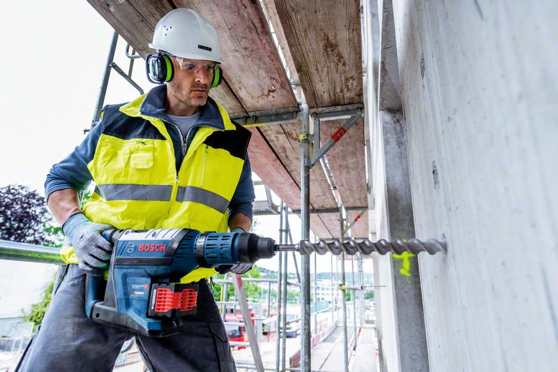 Robert Bosch Power Tools GmbH Cordless Rotary Hammer BITURBO with SDS max GBH 18V-45 C - Image 8