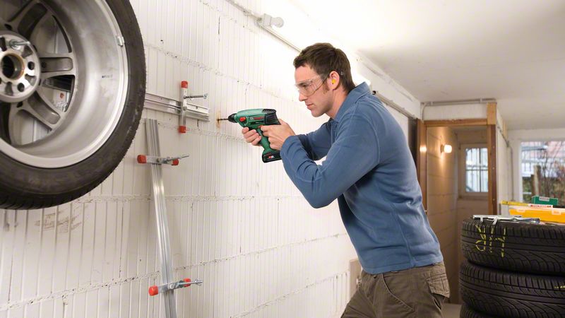 Robert Bosch Power Tools GmbH Cordless Rotary Hammer Uneo Maxx - Image 5