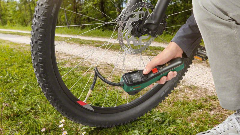 Robert Bosch Power Tools GmbH Cordless Pneumatic Pump EasyPump - Image 5