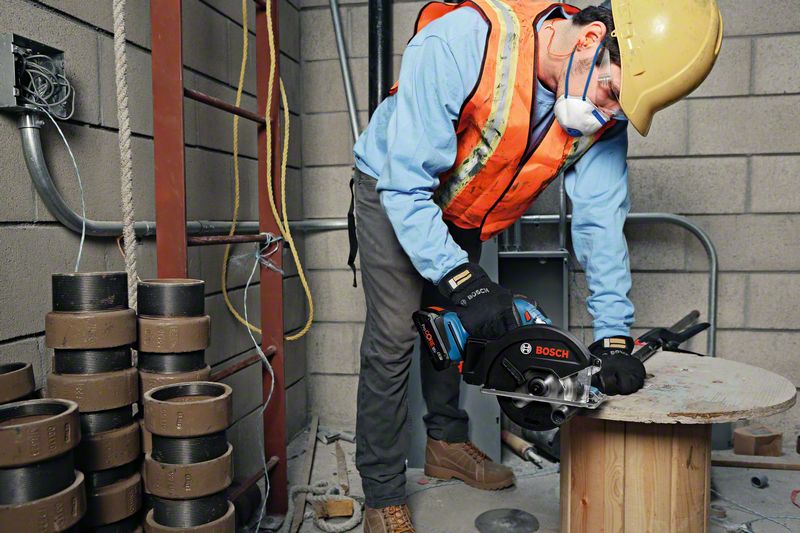 Robert Bosch Power Tools GmbH Cordless Circular Saw GKM 18V-50 - Image 4