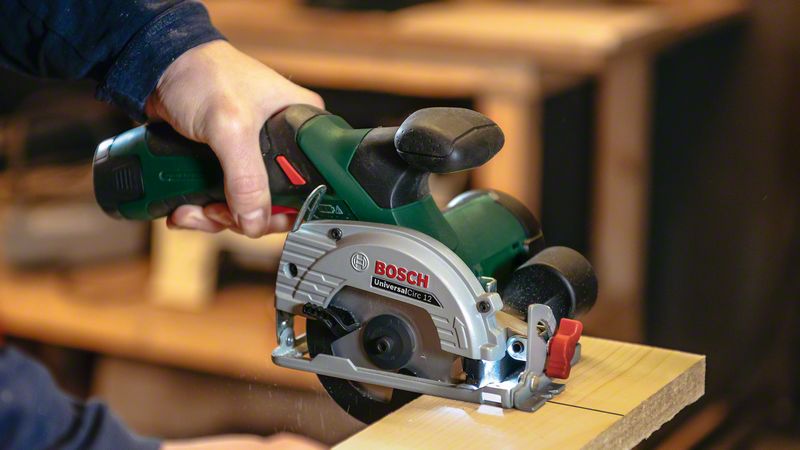 Robert Bosch Power Tools GmbH Cordless Circular Saw UniversalCirc 12 - Image 2