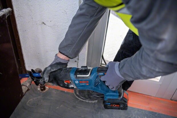 Robert Bosch Power Tools GmbH Cordless Reciprocating Saw BITURBO GSA 18V-28 - Image 12