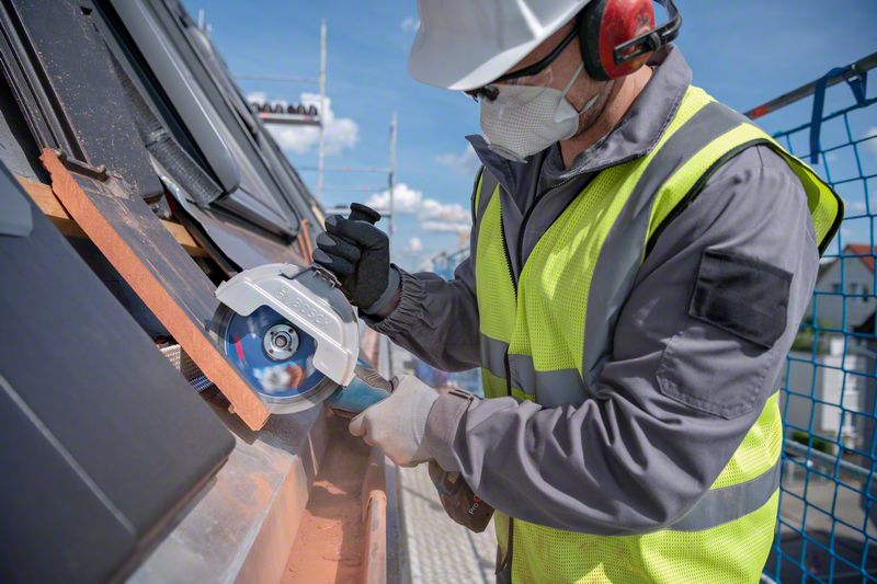 Robert Bosch Power Tools GmbH Cordless Angle Grinder GWS 18V-180 PC - Image 15